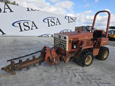 Ditch Witch 350SX Trencher