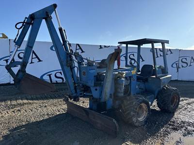 Ditch Witch R65 Trencher