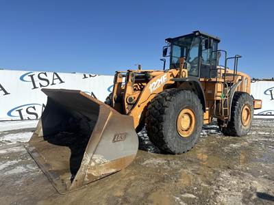 Case 1221E Wheel Loader
