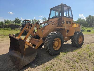Case W14 Wheel Loader