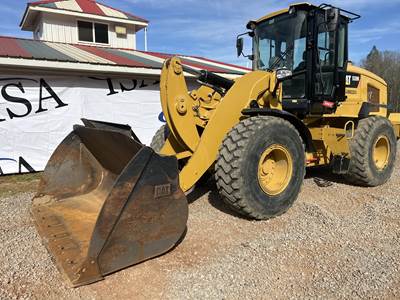 Caterpillar 938M Wheel Loader