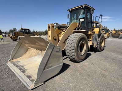 Caterpillar 950M Wheel Loader