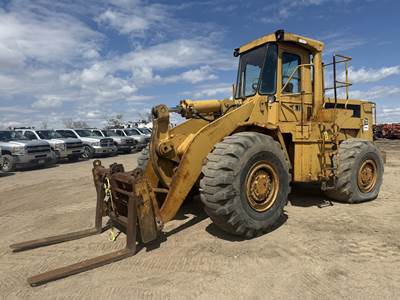 Caterpillar 966D Wheel Loader