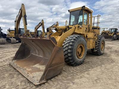 Caterpillar 966D Wheel Loader