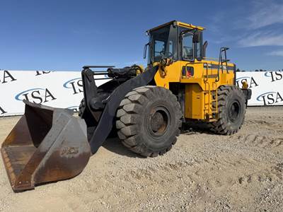 Hyundai HL760 Large Wheel Loader