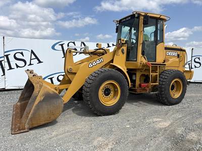 John Deere 444H Large Wheel Loader