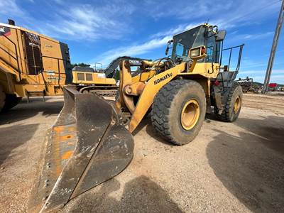Komatsu WA380-6 Wheel Loader