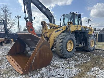 Komatsu WA500-6 Wheel Loader