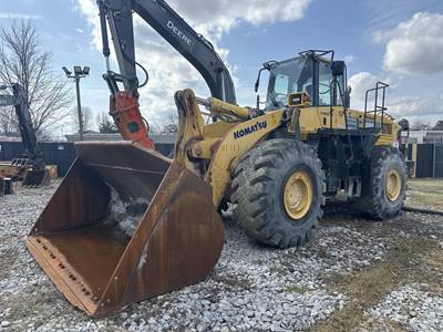 Komatsu WA500-6 Wheel Loader