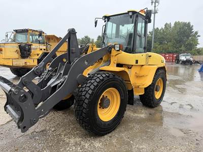 Volvo L45B Large Wheel Loader