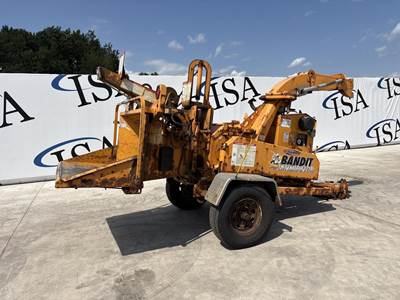 Bandit 990XP Towable Wood Chipper