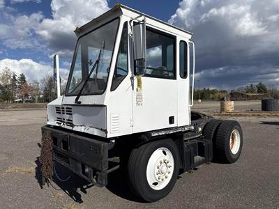 Yale Yard Spotter Truck