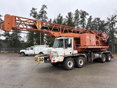 Location: Niagara, Wi Cummins ISM Turbo Diesel Engine, Eaton 13 Speed Manual