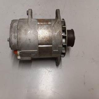 International VT365 Alternator