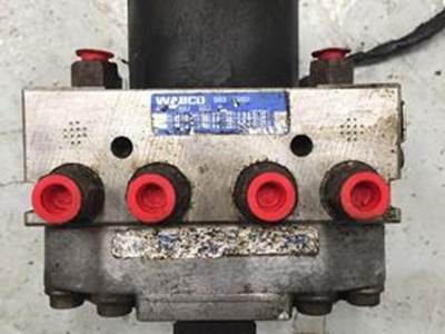 Good used ABS unit. No abs light on dash. 

OEM #WAB 478 407 064 0