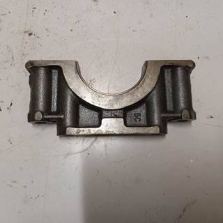 International T444E Camshaft