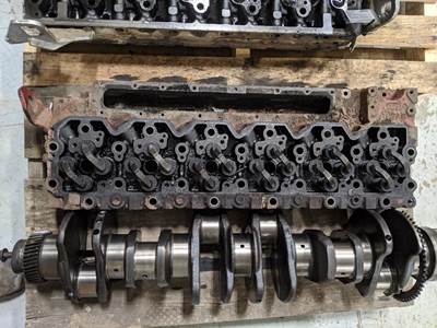 Cummins ISC 8.3 Cylinder Head