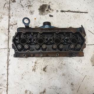 International T444E Cylinder Head