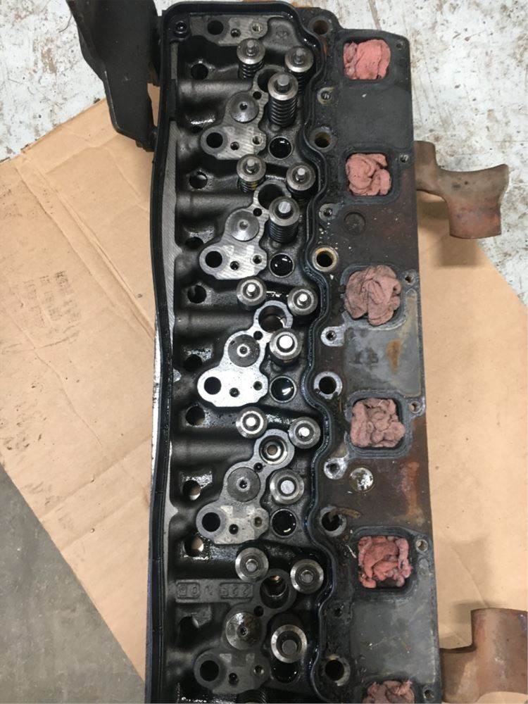 MercedesBenz MBE 906 Cylinder Head for a 2007 Freightliner B2 For Sale