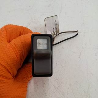 Thomas Built EF Dashboard Switch