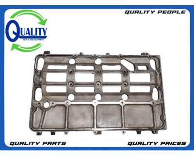 International VT365 Engine Oil Pan