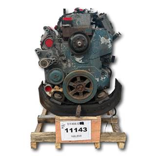 International DT466E Engine