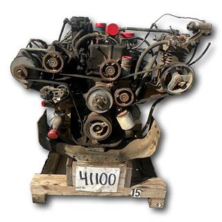 International T444 Engine