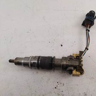 International VT365 Fuel Injector
