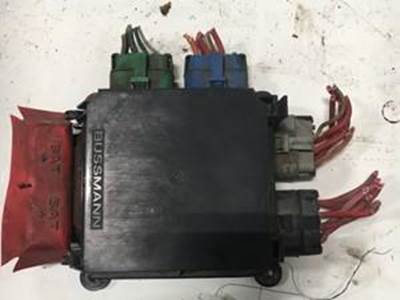 Quality used power distribution module or bussmann fuse block (POWER