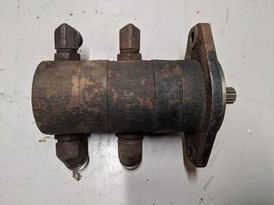 Cummins ISC 8.3 Hydraulic Pump