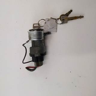 Ford LTLA9000 AERO MAX 120 Ignition Switch