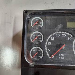 Freightliner FS65 Instrument Panel Cluster