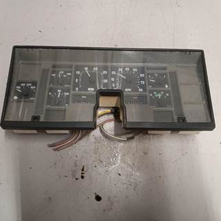 International 3800 Instrument Panel Cluster