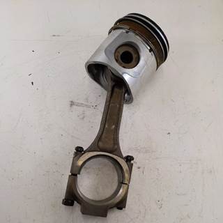 Cummins Piston / Rod