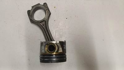 GM/Chev (HD) 6.6D Piston / Rod for a Chevrolet Express