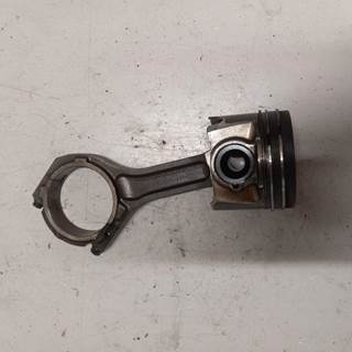 International MaxxForce 7 Piston / Rod