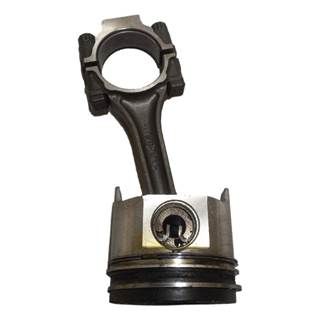 International T444E Piston / Rod