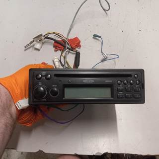 Universal Universal Radio