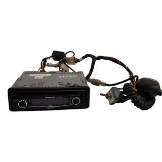 Universal Universal Radio