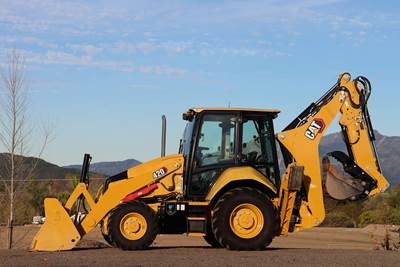 2024 Caterpillar 420 Backhoe 4X4