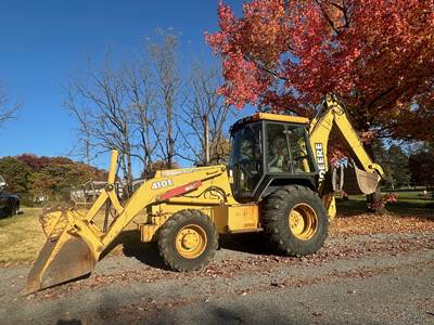 2000 John Deere 410E Wheel Loader