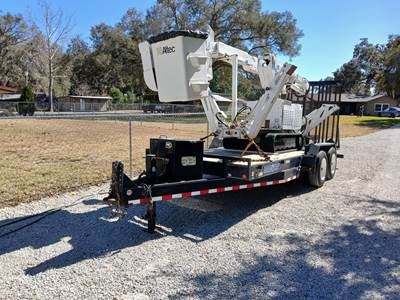 Altec Articulating Boom Lift