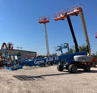Genie S-80XC Articulating Boom Lift