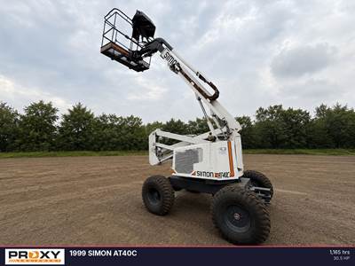 Simon Articulating Boom Lift