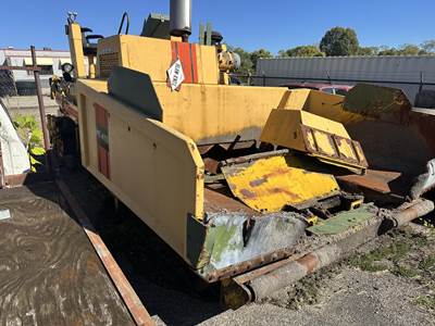 Blaw-Knox PF-410 Asphalt Paver