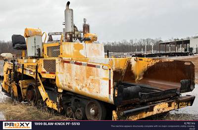Blaw-Knox PF-5510 Asphalt Paver