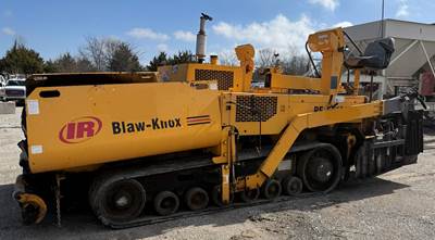 Blaw-Knox PF5510 Asphalt Paver