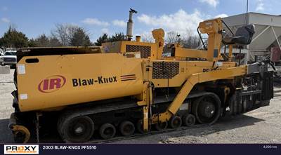 Blaw-Knox PF5510 Asphalt Paver