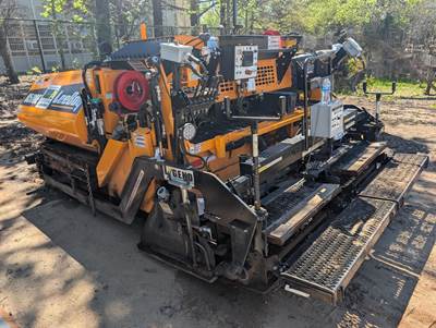 LeeBoy 8500E Asphalt Paver