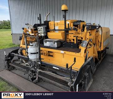 LeeBoy 8500T Asphalt Paver